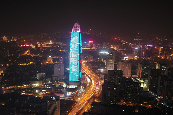 浦發(fā)銀行信用卡|新年新氣象，2017“億”起狂歡